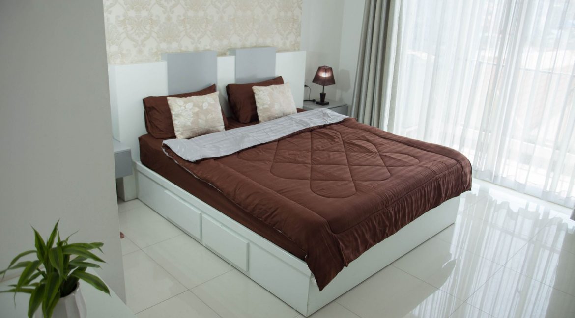 Modern 1 Bedroom Apartment for rent in BKK3 area is free booking now! (2)