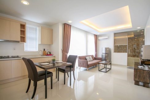 Modern One Bedroom Service Apartment for Rent near TK Avenue (2)