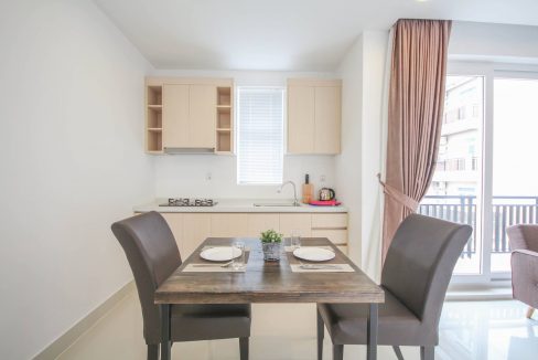 Modern One Bedroom Service Apartment for Rent near TK Avenue (4)