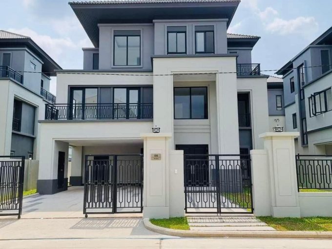 Queen Villa For Sale In Borey Chip Mong 60M Near By Project AEON3 Market (1)