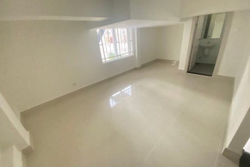 Queen Villa for Rent at borey Peng Hourt Beng Snor Chbar Ompov (10)