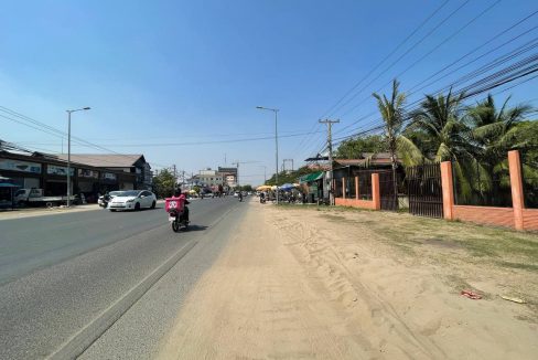 Spacious Land for sale along the National Road 1 in Prek Ek (6)