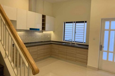 Very Nice Shophouse For Sale In Borey Peng Huoth Beng Snor (6)