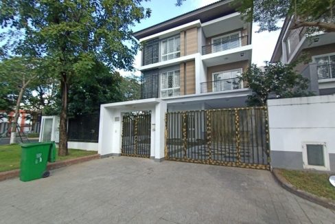 Very Nice Villa Jasmina For Rent In Borey Peng Huoth Beng Snor International Road 1 (1)