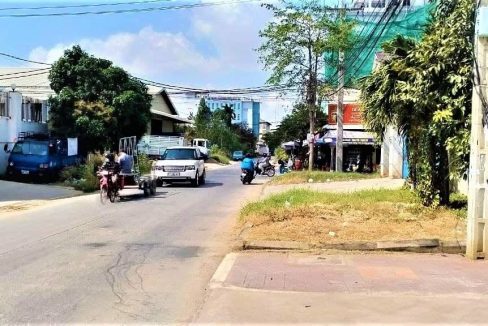 Warehouse for rent in Sen Sok District is Available now (3)
