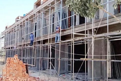 1Luxury Link Villa for Sale behind Prek Hoor Market in Takhmao City (7)