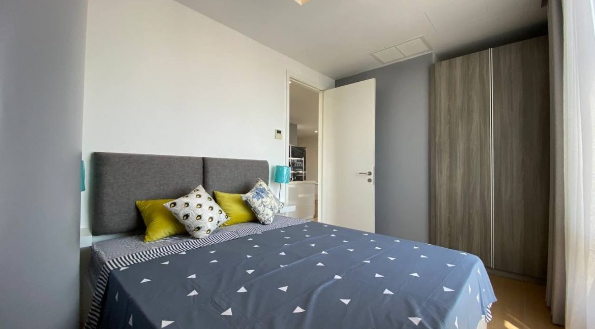 Beautiful Corner Two Bedrooms Condo Unite for rent in front of Aeon Mall 1 – Tonle Bassac (1)