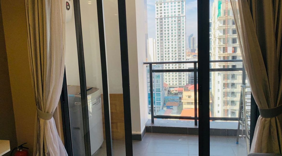 Beautiful Service – 2 Bedrooms Apartment for rent in BKK available now (14)