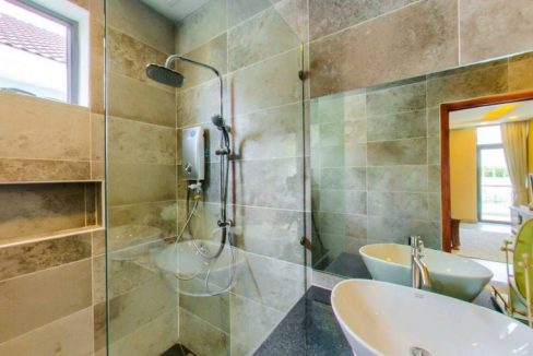 Brand New Legacy Villa for Sale in Khan Kamboul (8)