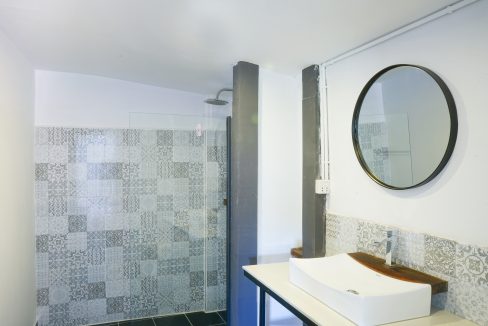 Charming 3 Bedrooms Apartment for rent in Tonle Bassac (6)