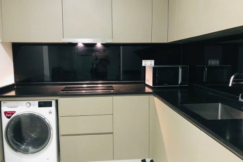 Charming Two Bedrooms Apartment (14)