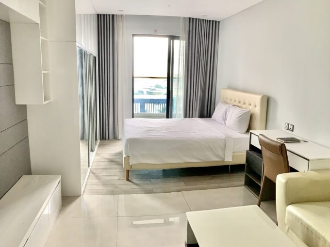 Diamond Studio Condo Unite for rent near Koh Pich in Tonle Bassac (1)
