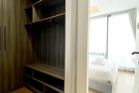 Luxury Lifestyle 2 Bedroom Condo Unite for Sale in front of AEON Mall 1 free booking now (12)