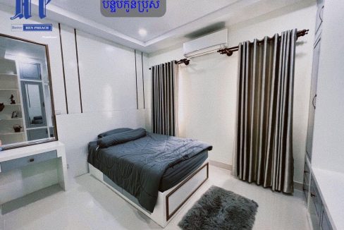 Modern Very Nice Shophouse For Sale in Dangkor (7)