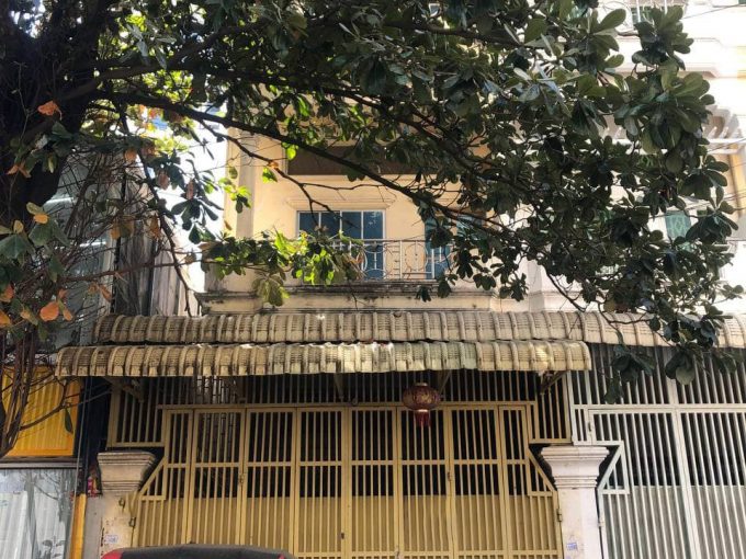 Spacious House For Slae With Many Bedroom in Good Location Near IFL University (1)