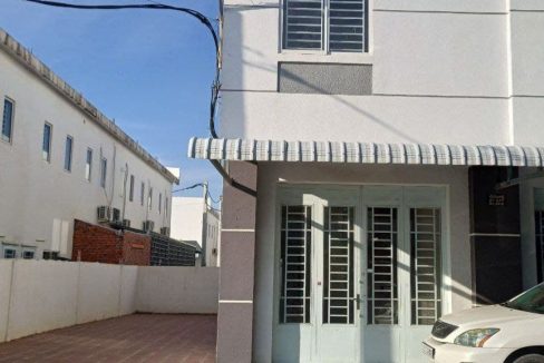 Urgent House for Sale with Special Price in Good Location (1)