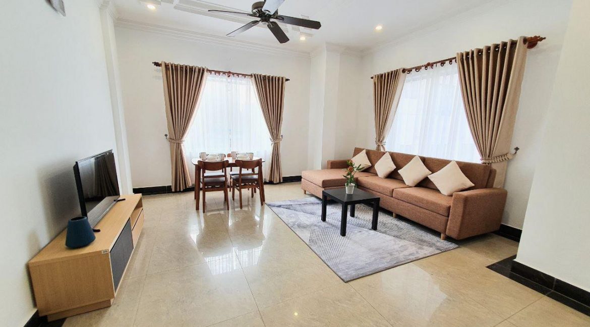 Furnished 1 Bedroom Service Apartment for rent in BKK1 (2)
