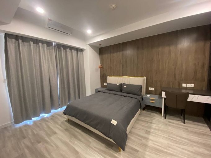 Luxury One Bedroom Apartment for Rent In BKK1 (1)