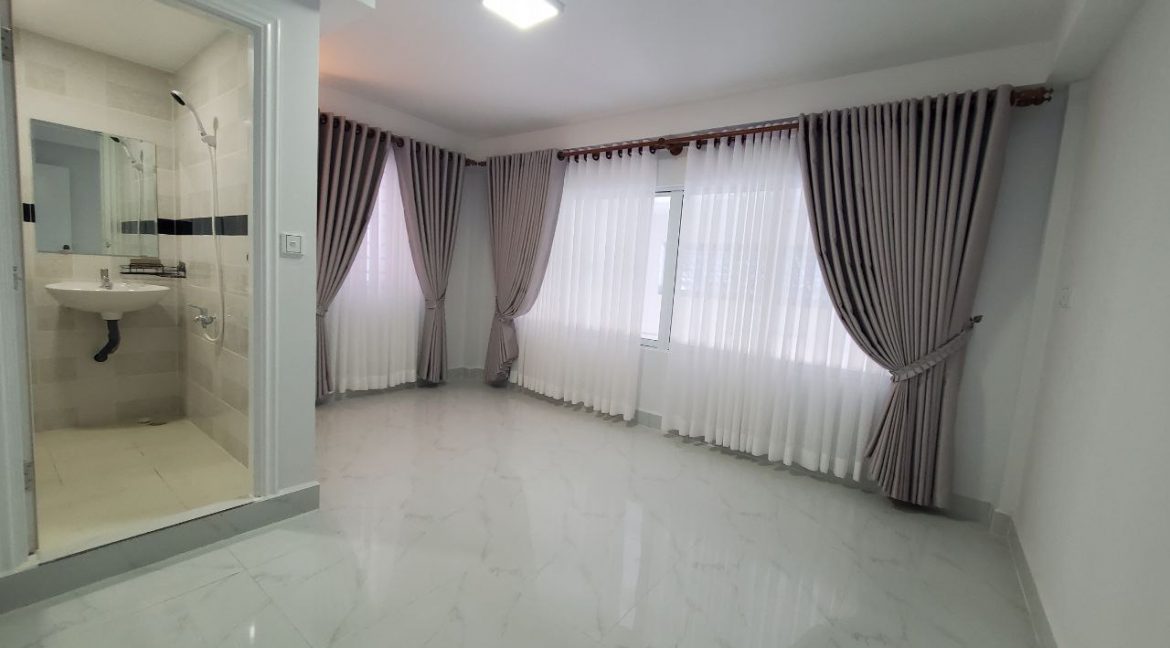 Modern House for Sale With Good Location in Kandal Province (7)