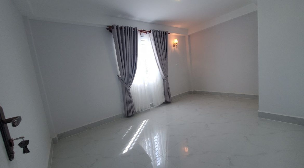 Modern House for Sale With Good Location in Kandal Province (8)