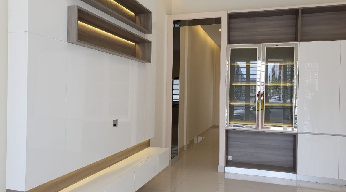 Modern Shophouse for Sale In Khan Chbar Ompov (3)