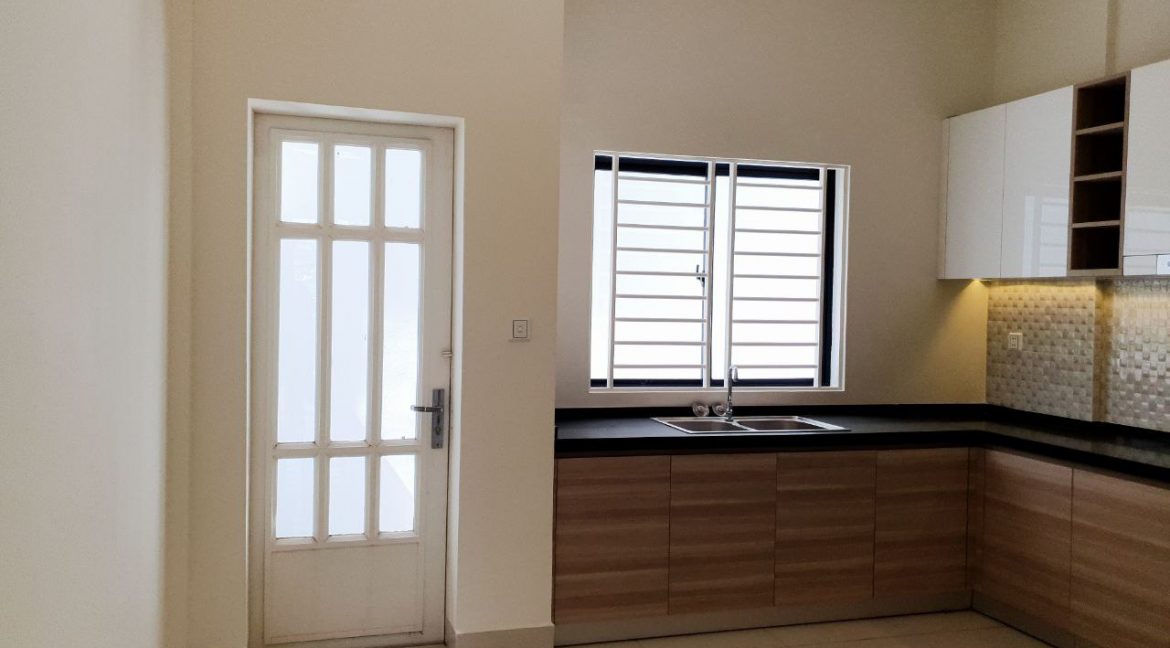 Modern Shophouse for Sale In Khan Chbar Ompov (4)