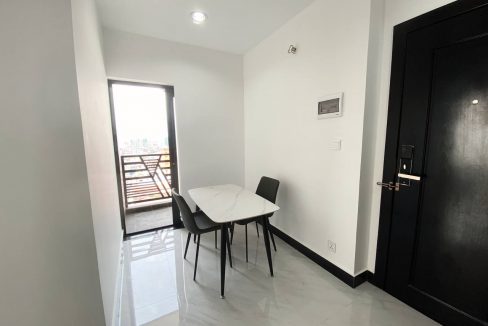Modern Stylist 1 Bedroom Apartment for rent in 7 Makara (6)