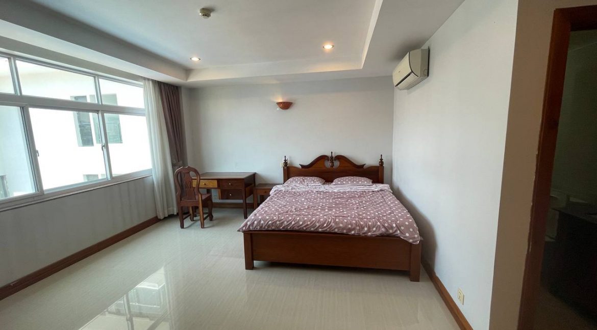 Spacious 2 Bedrooms Apartment for Rent in Khan Charmkamorn (7)