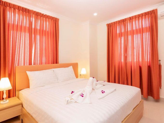 Luxury Two Bedrooms Apartment for Rent In Boeng Keng Kang (1)