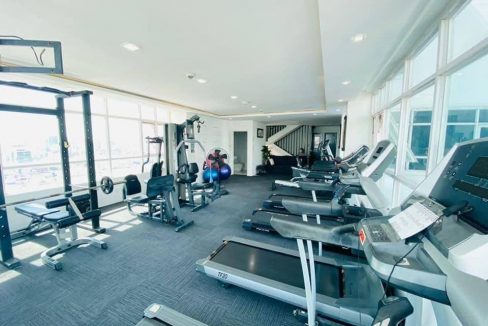 One Bedroom Apartment with Swimming Pool for Rent In BKK (9)