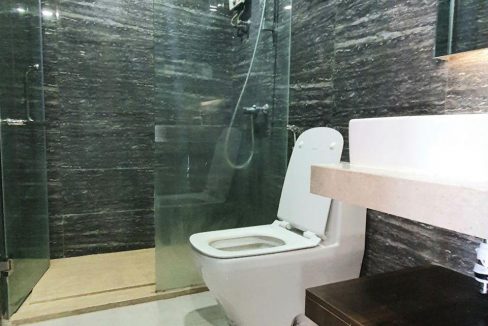 Spacious Studio Room Apartment for Rent In Khan Doun Penh (7)