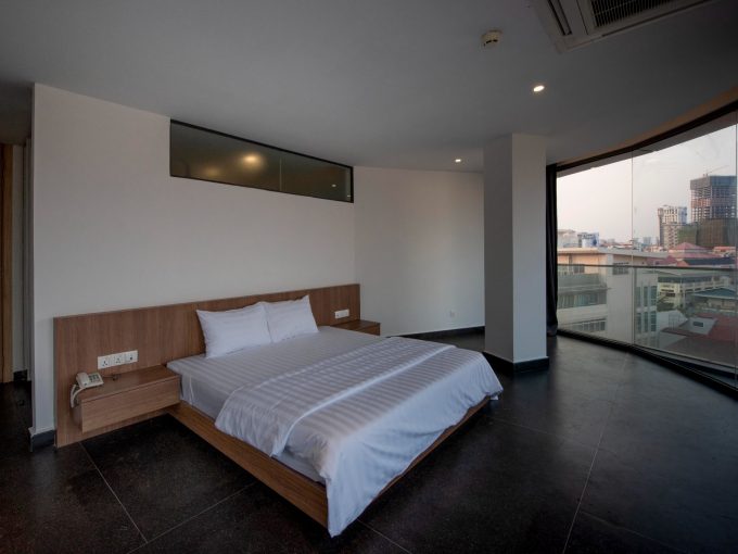 Luxury One Bedroom Apartment for Rent In Khan Toul Kork (1)