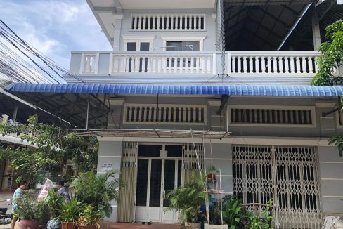 Modern House For Sale With Best Location in Khan Mean Chey (2)