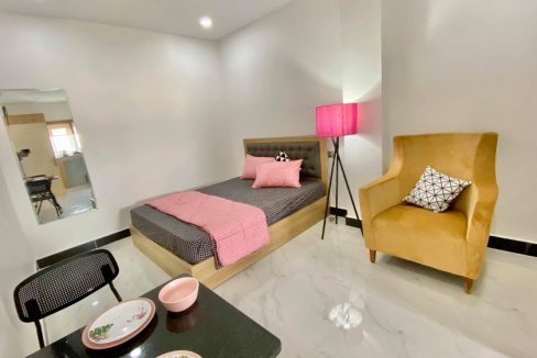 Modern One Bedroom Apartment for Rent in Khan Tuol Kork (1)