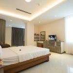 Spacious Three Bedrooms Apartment for Rent In Boeng Keng Kang (1)