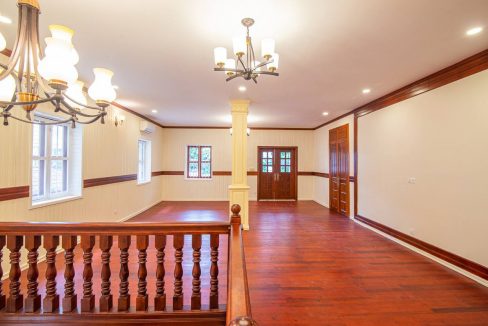 5 Bedrooms Villa for Rent in Bkk1 (10)