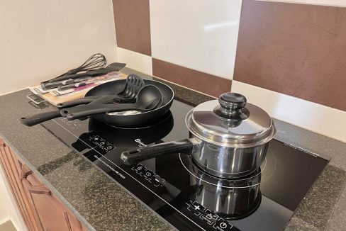 Modern One Bedroom Apartment for Rent in Tonle Bassac (7)