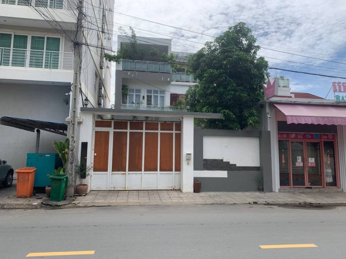 Beautiful 2 Flats for Rent at Tuol Tom Poung (2)
