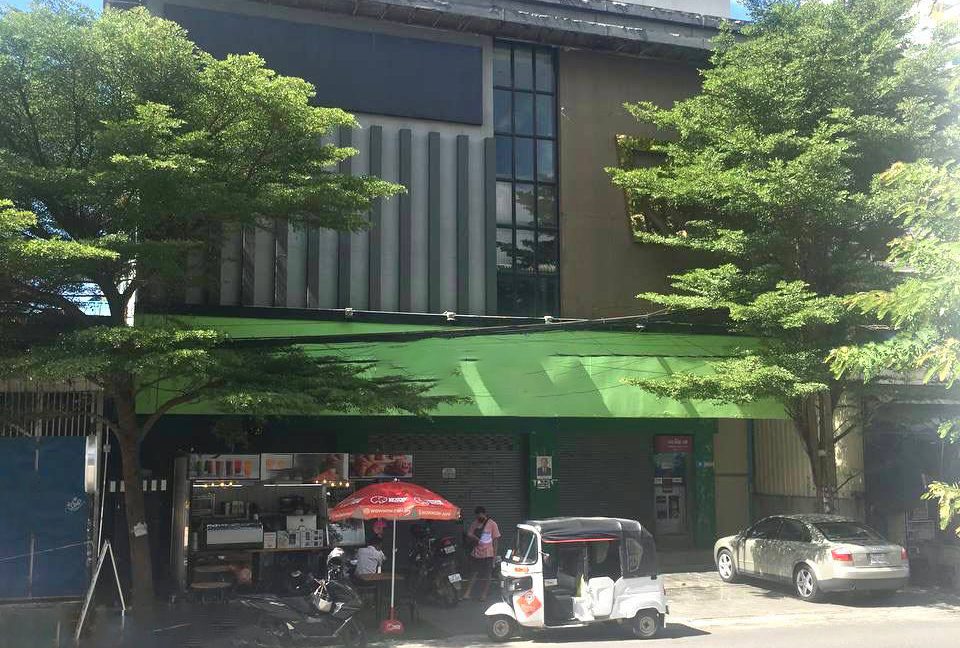 Commercial Building For Rent in Bkk 1 (1)