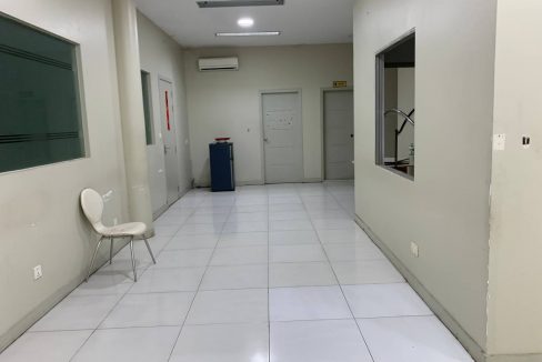 Commercial Building For Rent in Bkk 1 (2)