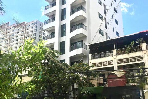 Commercial Building For Rent in Bkk 1 (2)