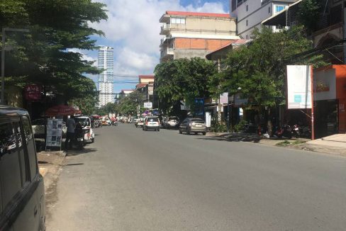 Commercial Building For Rent in Bkk 1 (5)