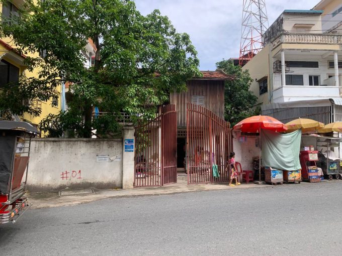 Good Location Land for Sell at Tuol Tom Poung (1)