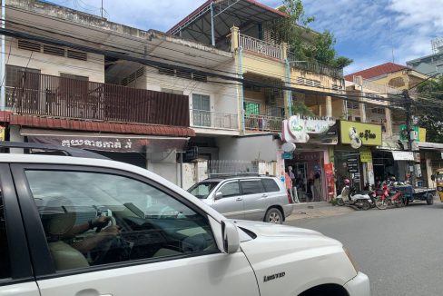 Good Location Shop for Rent at Tuol Tom Puong (3)