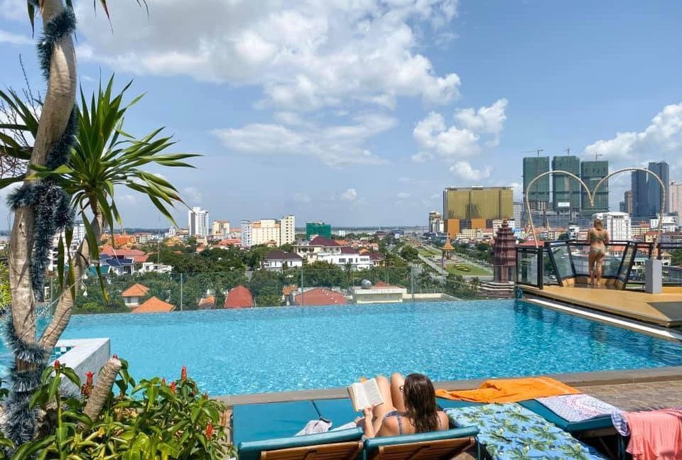 Modern One Bedroom Apartment for Rent in Daun Penh (6)