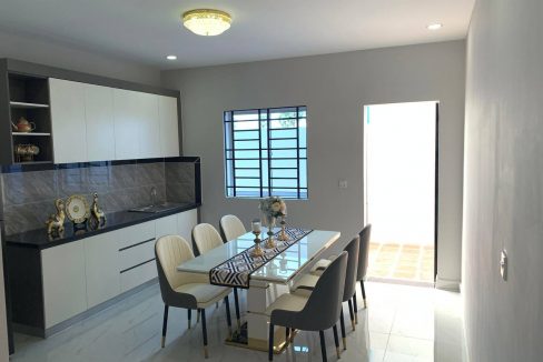 Modern Shophouse for sale with Best Location in Pou Senchey (8)