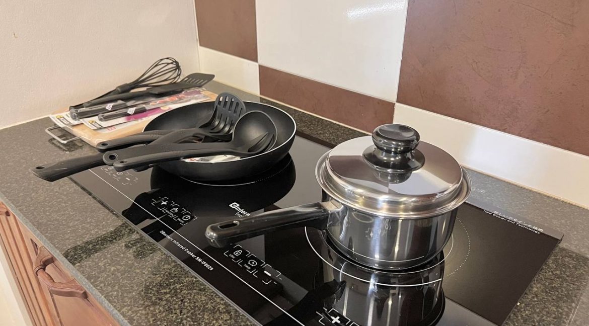 Modern Studio Apartment for Rent in Tonle Bassac (8)