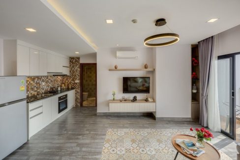 Modern Two Bedrooms Apartment for Rent in Daun Penh (3)