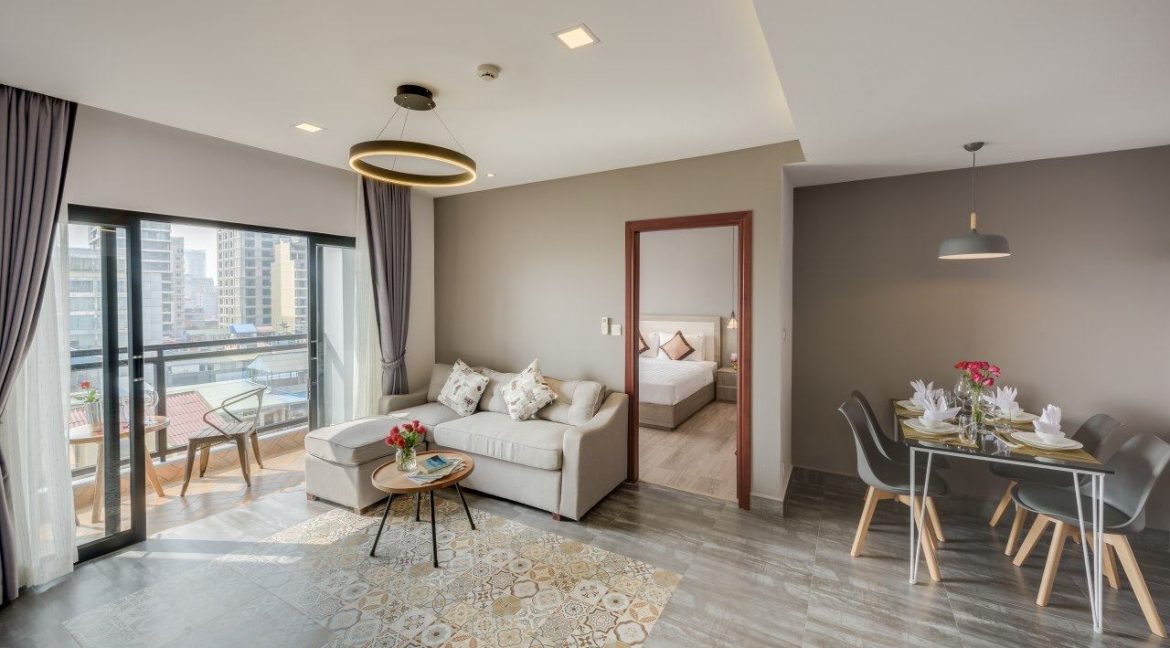 Modern Two Bedrooms Apartment for Rent in Daun Penh (4)