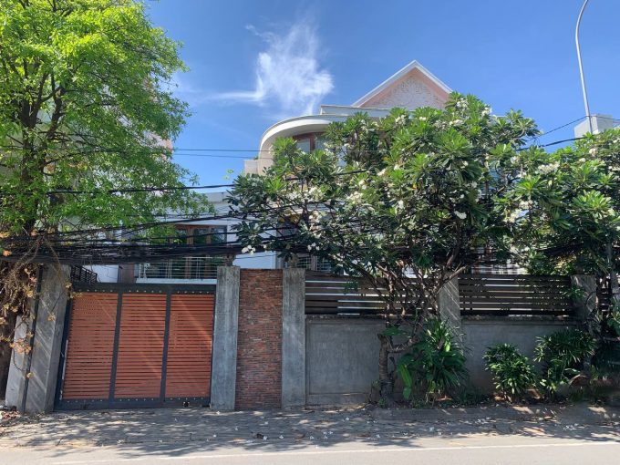 Villa for Rent with Best location in Bkk 1 (1)